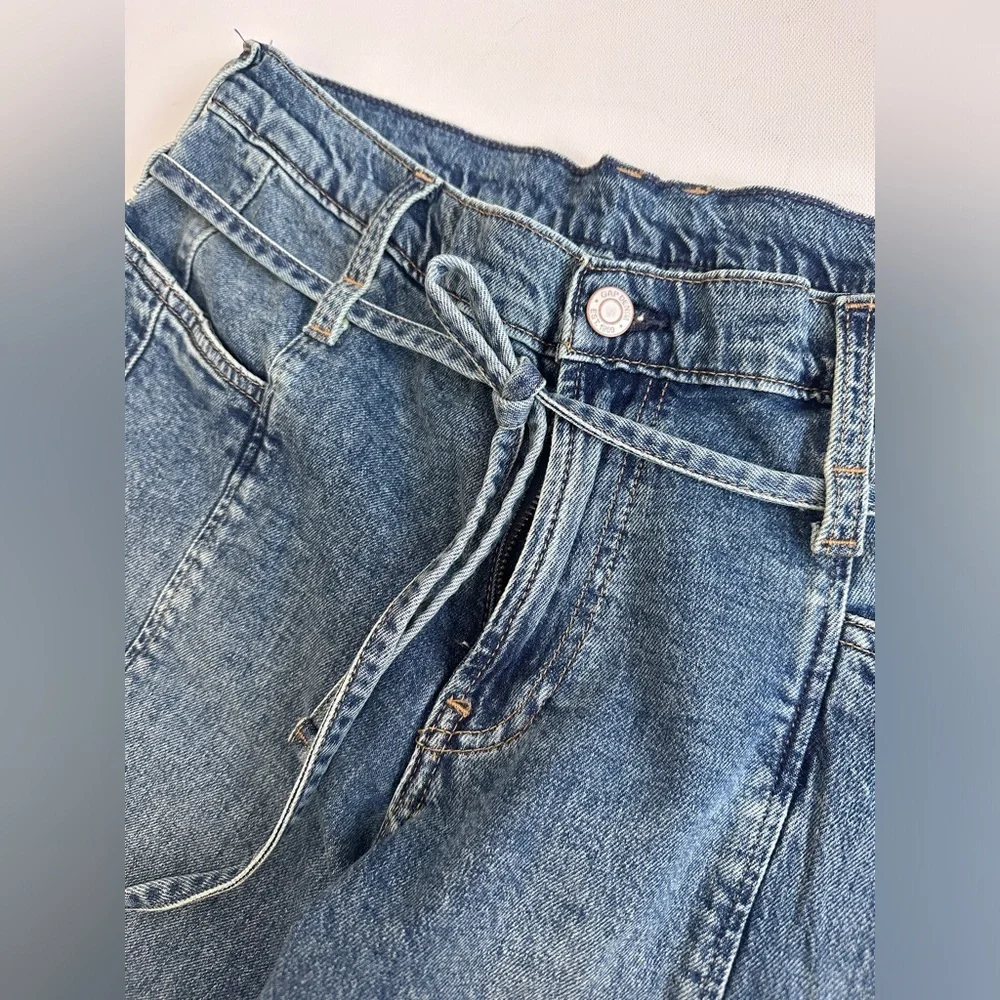 NWT- Gap 90’s Loose Low Rise - Straight Leg - Mid Wash Denim - Size 30/10P - Picture 6 of 12